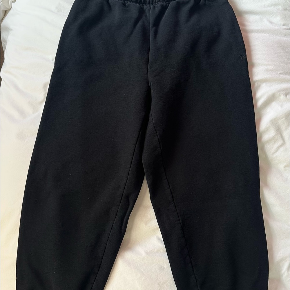 TNA BLACK JOGGER SWEATPANTS